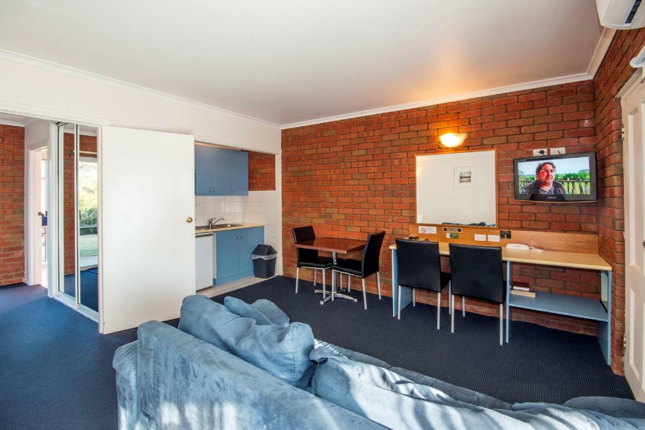 Torquay Tropicana Motel Екстериор снимка