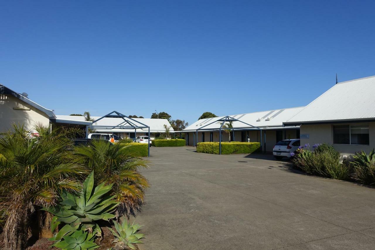 Torquay Tropicana Motel Екстериор снимка